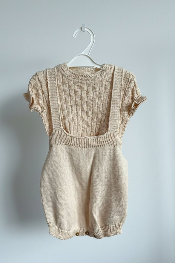 Jax – Traditional Oatmeal Knit Baby Boy Romper Set with Booties